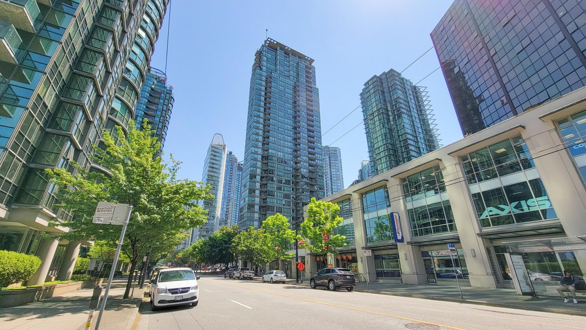 Main Photo: 2707 1328 W PENDER Street in Vancouver: Coal Harbour Condo for sale (Vancouver West)  : MLS®# R2781271