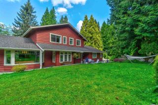 Photo 2: 16621 NORTHVIEW Crescent in Surrey: Grandview Surrey House for sale (South Surrey White Rock)  : MLS®# R2529299