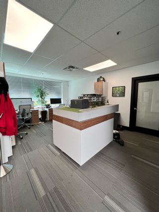 Photo 5: 226 998 HARBOURSIDE Drive in North Vancouver: Harbourside Office for sale : MLS®# C8048646