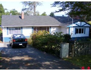 Photo 1: 11315 LOUGHREN Drive in Surrey: Bolivar Heights House for sale in "ELLENDALE/BIRDLAND" (North Surrey)  : MLS®# F2915521