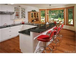 Photo 2:  in VICTORIA: SE Cordova Bay House for sale (Saanich East)  : MLS®# 442173