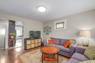 Photo 2: 5138 CHESTER Street in Vancouver: Fraser VE House for sale (Vancouver East)  : MLS®# R2119853