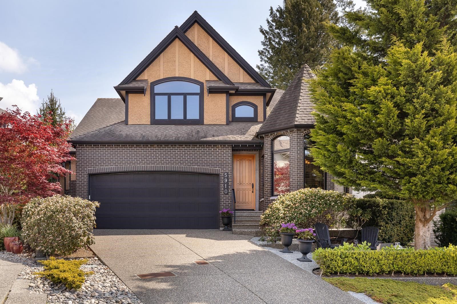 Main Photo: 5910 165A Street in Surrey: Cloverdale BC House for sale in "Bell Ridge Estates" (Cloverdale)  : MLS®# R2733198
