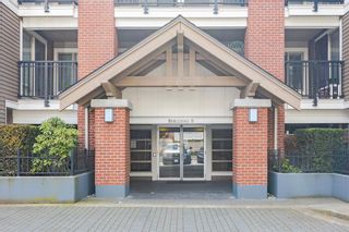 Photo 2: B305 8929 202 Street in Langley: Walnut Grove Condo for sale in "THE GROVE" : MLS®# R2876041