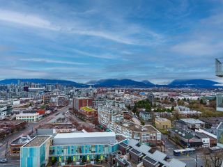 Photo 12: 1910 285 E 10TH Avenue in Vancouver: Mount Pleasant VE Condo for sale (Vancouver East)  : MLS®# R2867874