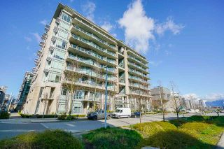 Photo 31: 2 ATHLETES Way in Vancouver: False Creek Townhouse for sale in "KAYAK-THE VILLAGE ON THE CREEK" (Vancouver West)  : MLS®# R2564490