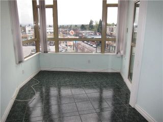 Photo 6: 404 2580 TOLMIE Street in Vancouver: Point Grey Condo for sale (Vancouver West)  : MLS®# V1113434