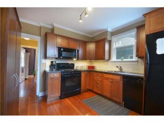 Photo 4: 3202 TURNER Street in Vancouver: Renfrew VE House for sale (Vancouver East)  : MLS®# V982077