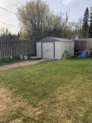 Photo 11: 27 6151 GAUTHIER Road in Prince George: Gauthier Manufactured Home for sale in "Meadow Mobile Home Park" (PG City South (Zone 74))  : MLS®# R2369542
