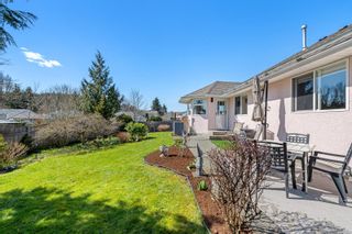 Photo 11: 2195 Bolt Ave in Comox: CV Comox (Town of) House for sale (Comox Valley)  : MLS®# 871807