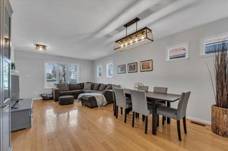 Photo 5: 1563 BOWSER Avenue in North Vancouver: Norgate Townhouse for sale in "ILLAHEE" : MLS®# R2756257