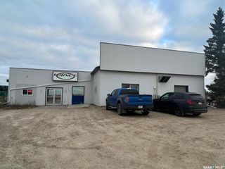 Photo 1: 6 Service Road North in Raymore: Commercial for sale : MLS®# SK952107