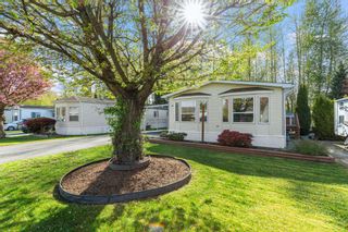 Main Photo: 14 41168 LOUGHEED Highway in Mission: Dewdney Deroche Manufactured Home for sale in "Oasis Country Estates" : MLS®# R2871148