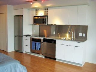 Photo 2: 3308 233 ROBSON Street in Vancouver: Downtown VW Condo for sale (Vancouver West)  : MLS®# R2073687