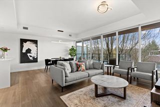 Photo 1: 304 717 W 17TH Avenue in Vancouver: Cambie Condo for sale in "HEATHER & 17TH" (Vancouver West)  : MLS®# R2859715