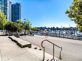 Photo 20: GR-3G 1099 MARINASIDE Crescent in Vancouver: Yaletown Townhouse for sale in "MARINASIDE RESORTS" (Vancouver West)  : MLS®# R2770632
