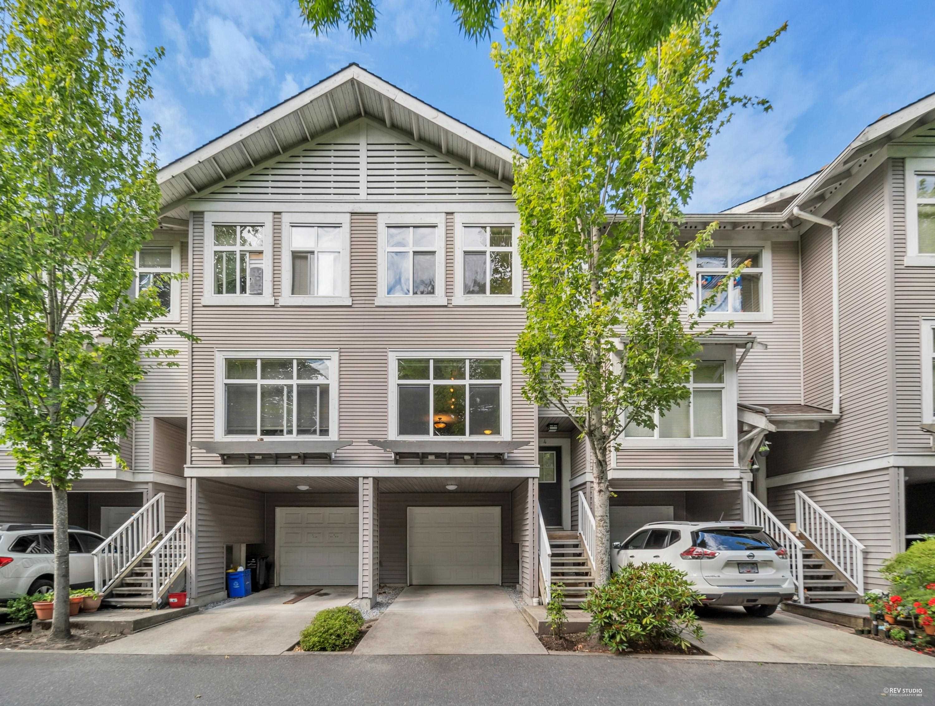 Main Photo: 4 7533 TURNILL Street in Richmond: McLennan North Townhouse for sale in "Heather Green" : MLS®# R2745147