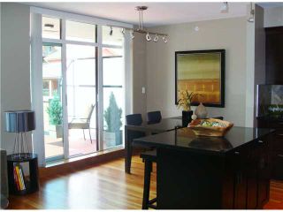 Photo 12: 117 8 RENAISSANCE Square in New Westminster: Quay Townhouse for sale in "MURANO" : MLS®# V886548