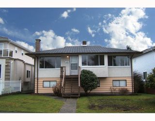 Photo 1: 1858 UPLAND Drive in Vancouver: Fraserview VE House for sale in "FRASERVIEW" (Vancouver East)  : MLS®# V757797