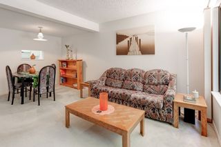 Photo 10: 959 BLACKSTOCK Road in Port Moody: North Shore Pt Moody Townhouse for sale : MLS®# R2161202