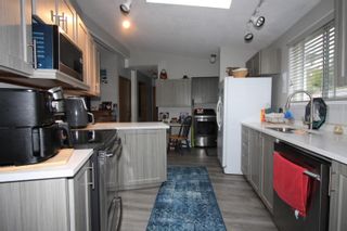 Photo 3: 67 27111 0 Avenue in Langley: Aldergrove Langley Manufactured Home for sale in "Pioneer Park" : MLS®# R2632054