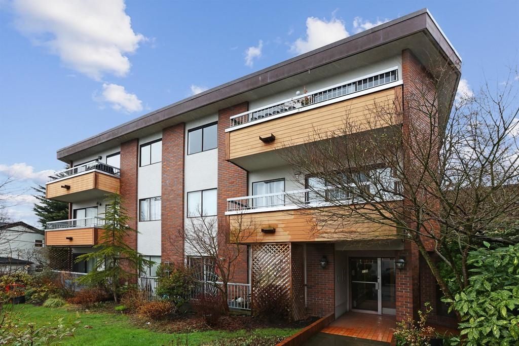 Main Photo: 301 138 TEMPLETON Drive in Vancouver: Hastings Condo for sale (Vancouver East)  : MLS®# R2664685