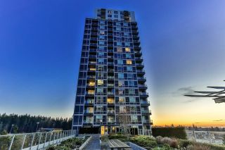Photo 21: 1904 5665 BOUNDARY Road in Vancouver: Collingwood VE Condo for sale in "Wall Centre Central Park" (Vancouver East)  : MLS®# R2522154