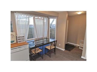 Photo 4: 137 123 QUEENSLAND Drive SE in CALGARY: Queensland Townhouse for sale (Calgary)  : MLS®# C3553319