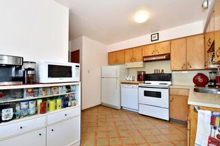 Photo 8: 2627 E 56TH Avenue in Vancouver: Fraserview VE House for sale (Vancouver East)  : MLS®# R2243250