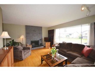 Photo 2: 1935 ROUTLEY AV in Port Coquitlam: Lower Mary Hill House for sale : MLS®# V937180