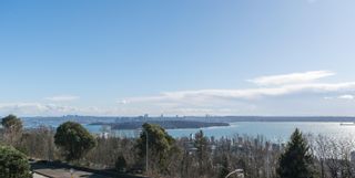 Photo 35: 21 2235 FOLKESTONE Way in West Vancouver: Panorama Village Condo for sale in "PANORAMA VILLAGE" : MLS®# R2877009