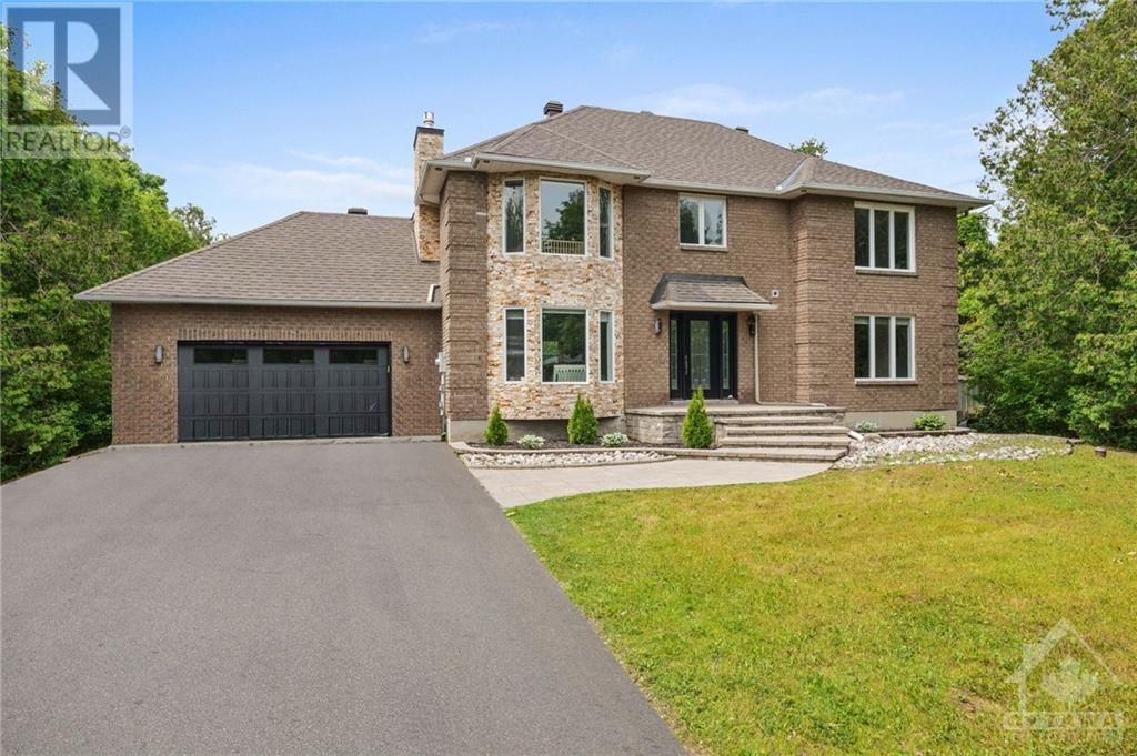 Main Photo: 1317 CORNFIELD CRESCENT in Ottawa: House for sale : MLS®# 1357485