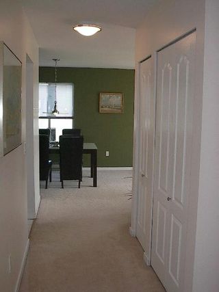 Photo 2: 2 BEDROOM WITH GORGEOUS MOUNTAIN VIEW!