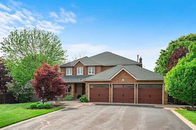 Main Photo: 36 Flint Crescent in Stouffville: Freehold for sale : MLS®# N4397036