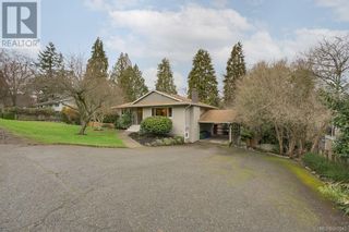 Photo 38: 3945 Shorncliffe Rd in Saanich: House for sale : MLS®# 960542