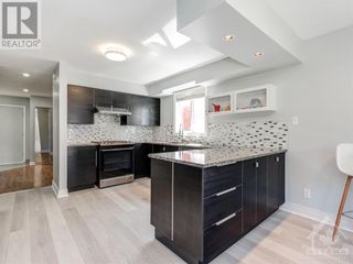 Photo 10: 69 CASTLETHORPE CRESCENT in Ottawa: House for sale : MLS®# 1386892