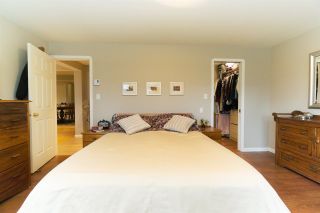 Photo 15: 880 FAIRWAY Drive in North Vancouver: Dollarton House for sale : MLS®# R2035154