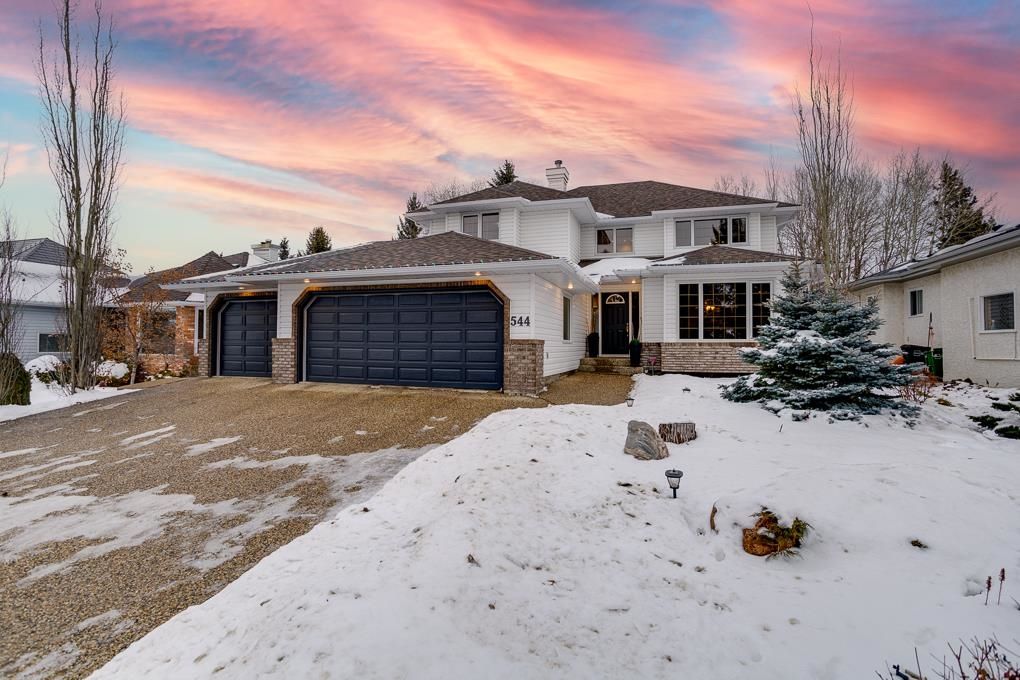 Main Photo: 544 Whiston Place in Edmonton: Zone 22 House for sale : MLS®# E4271099