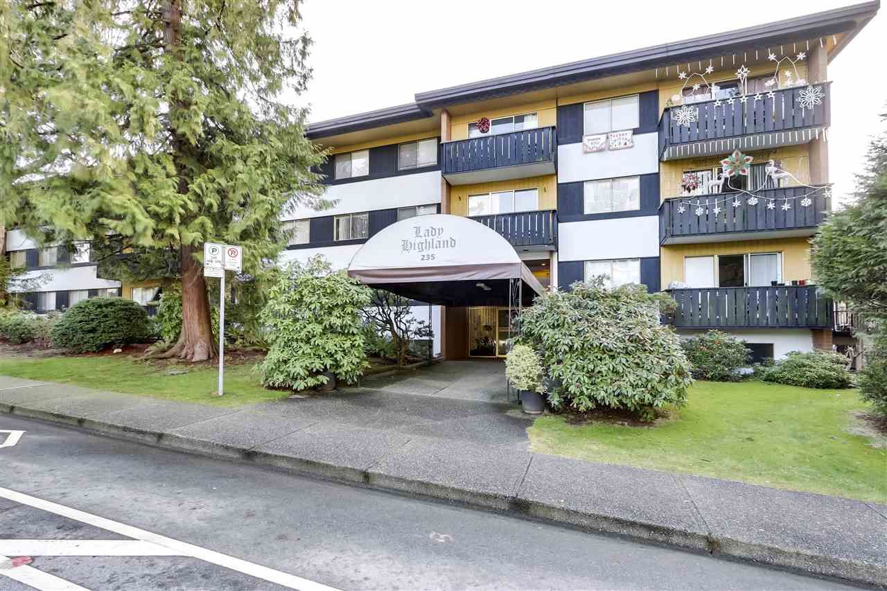 Main Photo: 108 235 E 13TH Street in North Vancouver: Central Lonsdale Condo for sale : MLS®# R2566494
