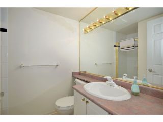 Photo 8: 306 688 E 16TH Avenue in Vancouver: Fraser VE Condo for sale in "VINTAGE EAST SIDE" (Vancouver East)  : MLS®# V950370