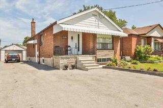 Photo 2: 1125 Warden Avenue in Toronto: Wexford-Maryvale House (Bungalow) for sale (Toronto E04)  : MLS®# E2690857