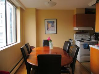 Photo 2: 804 1330 HARWOOD Street in Vancouver: West End VW Condo for sale in "Westsea Tower" (Vancouver West)  : MLS®# R2168898