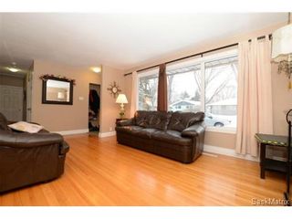 Photo 14: 8 FALCON Bay in Regina: Whitmore Park Single Family Dwelling for sale (Regina Area 05)  : MLS®# 524382