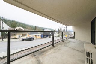Photo 2: 102 4323 GALLANT Avenue in North Vancouver: Deep Cove Condo for sale in "Coveside" : MLS®# R2837588