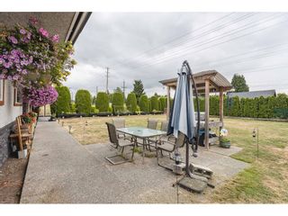 Photo 3: 23389 DEWDNEY TRUNK Road in Maple Ridge: East Central House for sale : MLS®# R2621825
