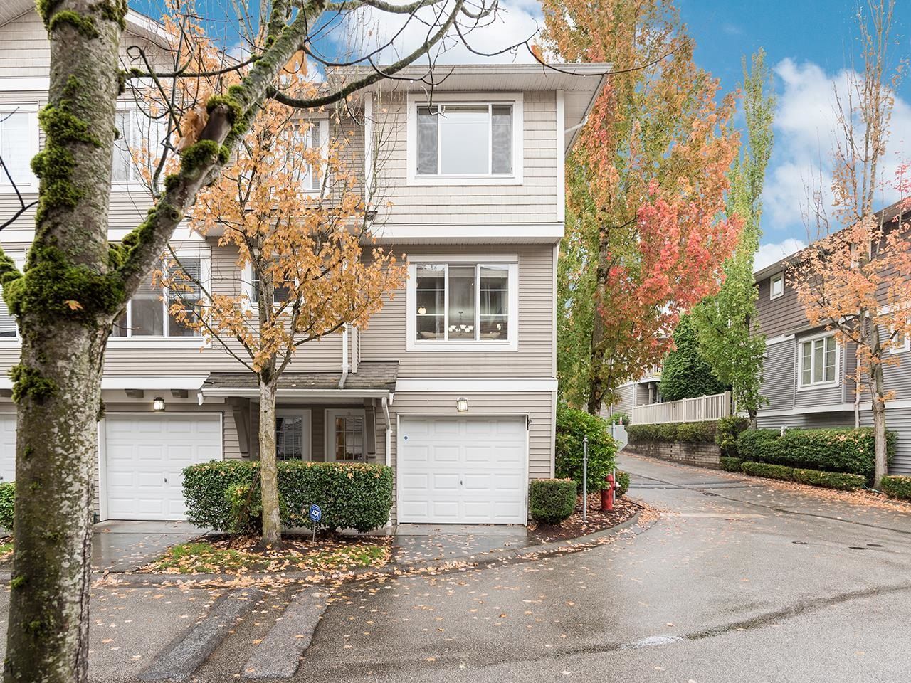 Main Photo: 42 15155 62A Avenue in Surrey: Sullivan Station Townhouse for sale in "Oaklands" : MLS®# R2820925