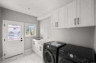 Photo 6: 944 Blakeon Pl in Langford: La Olympic View House for sale : MLS®# 891581