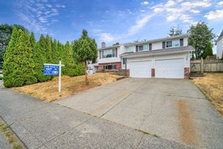 Photo 2: 3452 OKANAGAN Drive in Abbotsford: Abbotsford West House for sale : MLS®# R2717527