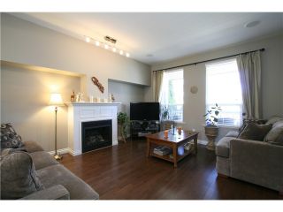 Photo 3: 7035 180TH Street in Surrey: Cloverdale BC Townhouse for sale in "Terraces at Provinceton" (Cloverdale)  : MLS®# F1321637