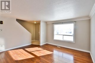 Photo 2: 73 Mt Backus Crescent W in Lethbridge: House for sale : MLS®# A2010999